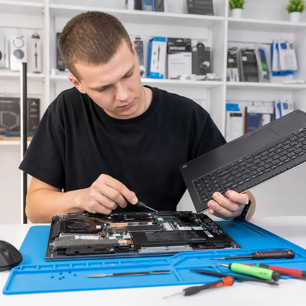 заменить клавиатуру на ноутбуке Acer в Шушарах