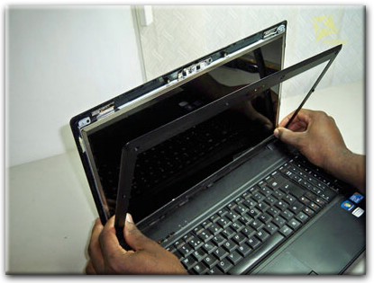Замена экрана ноутбука Lenovo в Шушарах